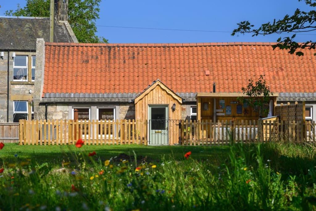 Country Cottage By St. Andrews Buitenkant foto